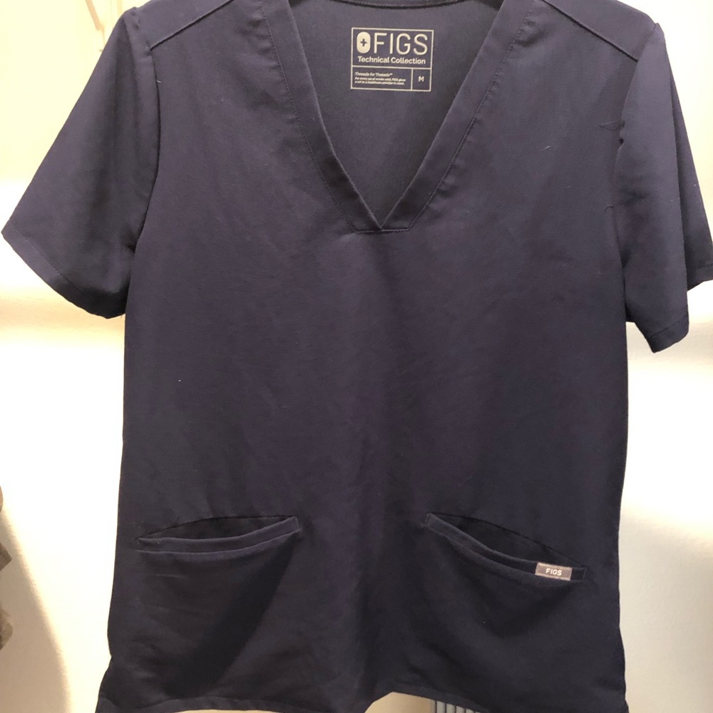 Medium navy figs scrub top